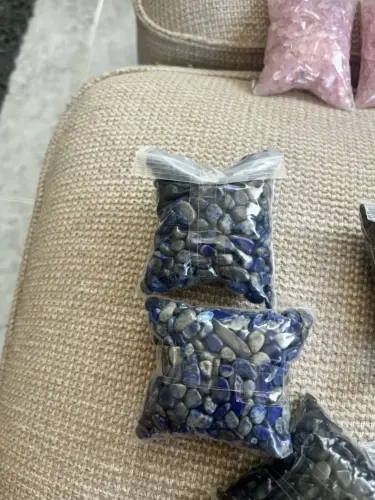 Natural crystal ore suitable for aromatherapy stone materials photo review