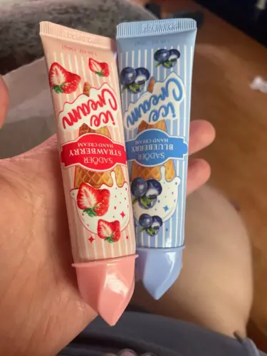 Hand Cream with Ice Cream, Snowflakes, Fruits, Strawberry, and Peach photo review