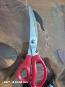 Clearance Stainless Steel Scissors for Household and Portable Office Use photo review